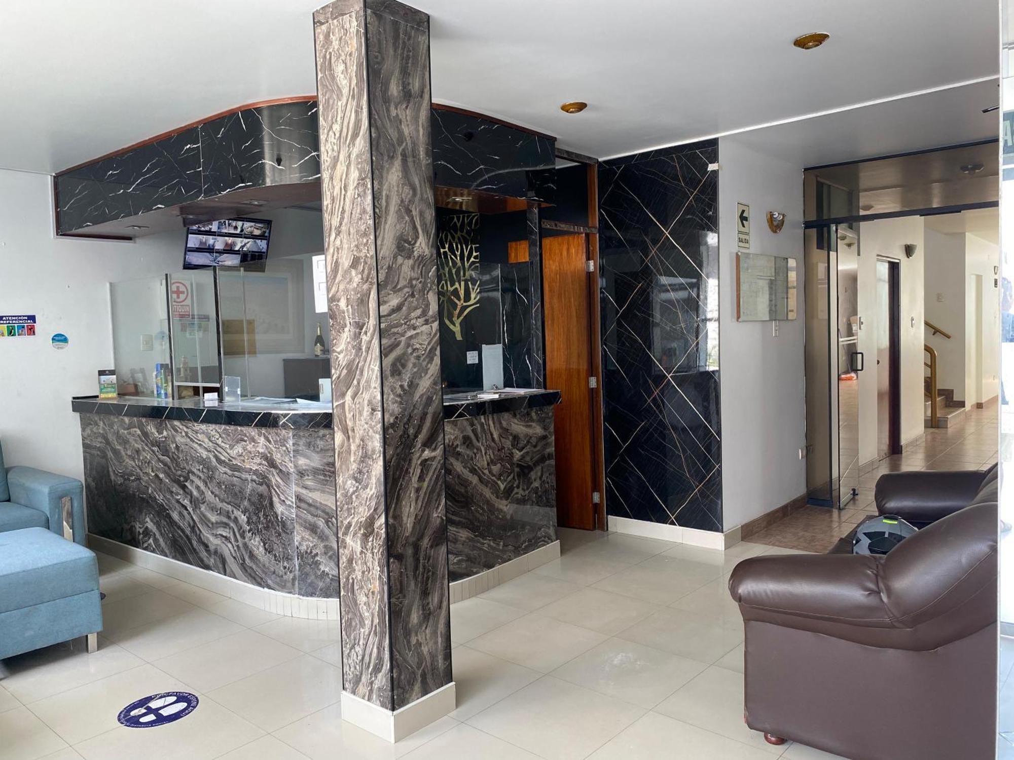 Venecia Hotel Carrion トルヒーリョ エクステリア 写真